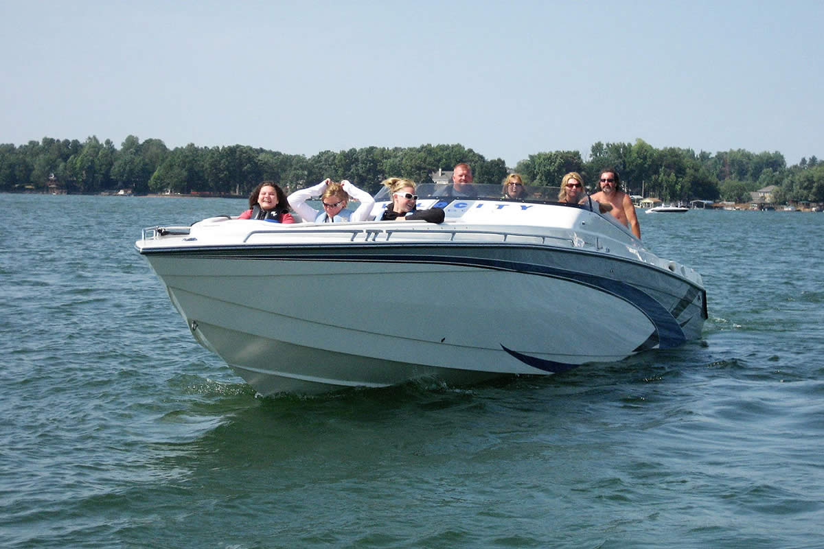 Floating Around Florida In Your Powerboat in Late Summer