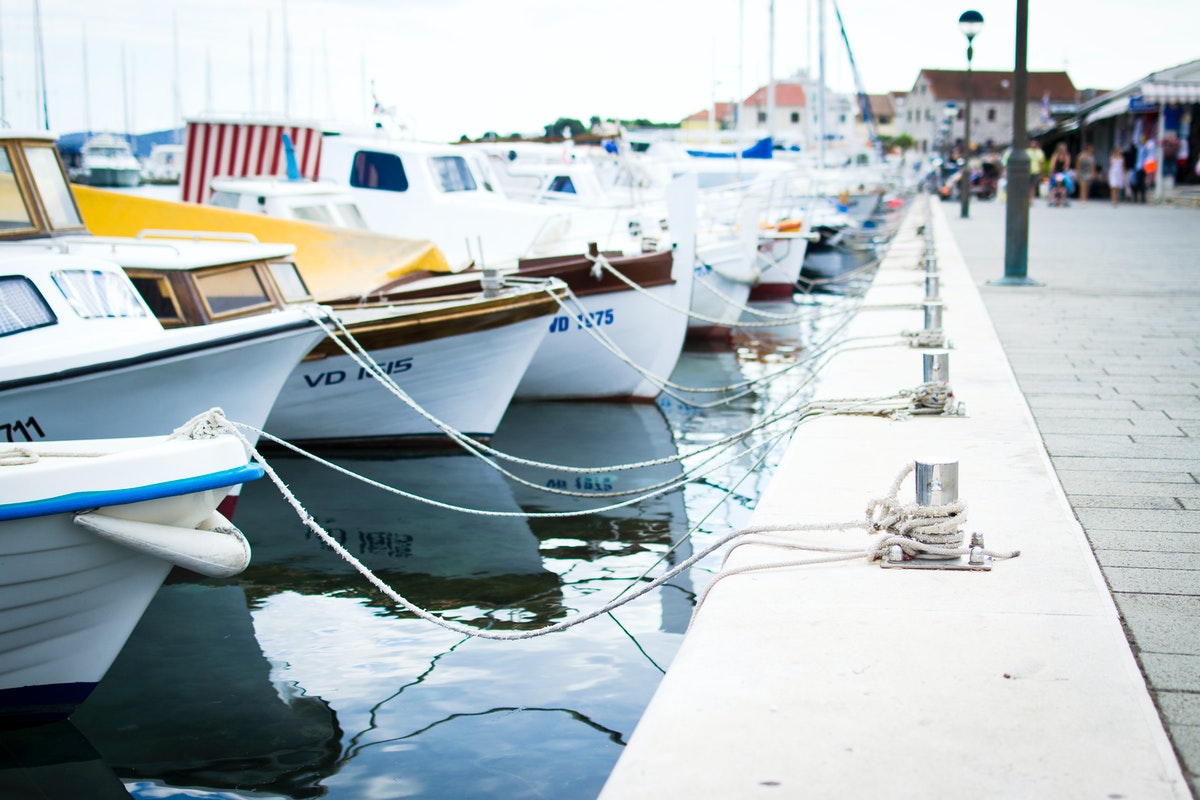 Five Tips for Cleaning Your Boat