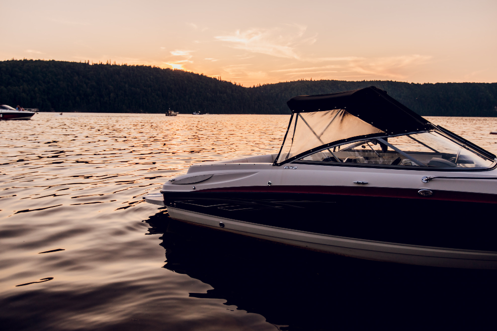 What to Know Before Visiting a Boat Dealership