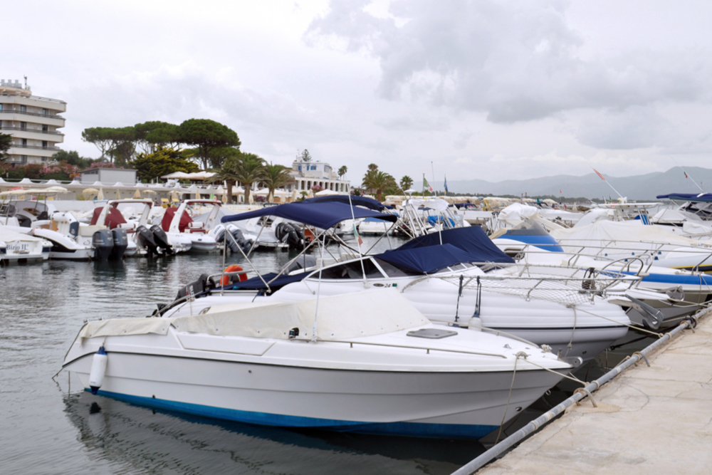 Selecting the Right Marine Mechanic for Your Boat