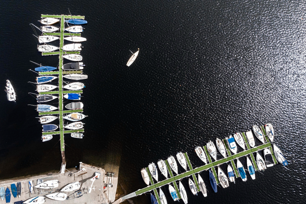 Key Factors in Choosing an Offshore Power Boat