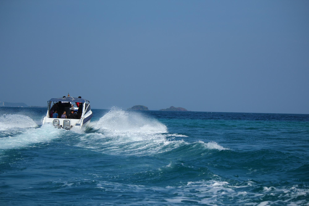 Your Guide to Power Boats in Sanford, Florida