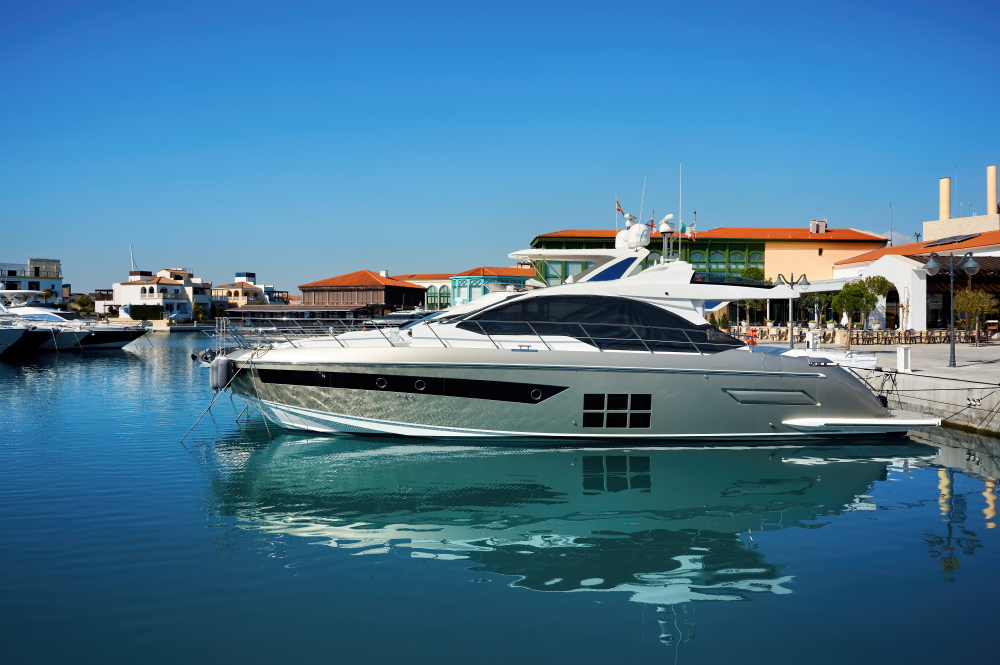Owning a Powerboat in Sanford: A Local Buyer's Guide