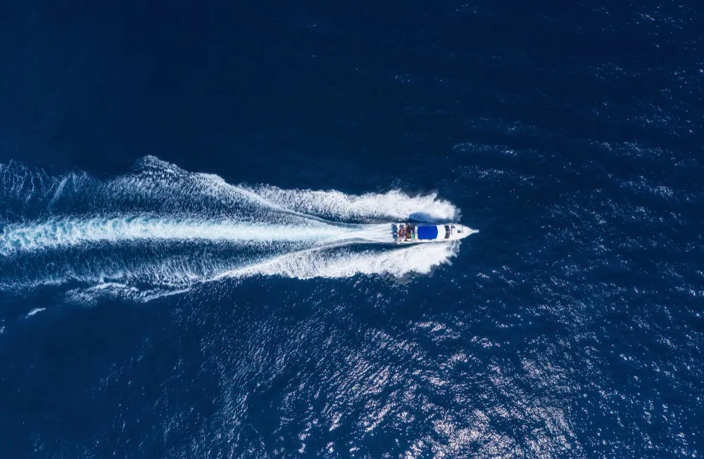 Beginner's Guide to Powerboating
