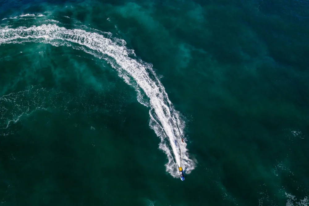 Top Central Florida Lakes for Power Boat Fun