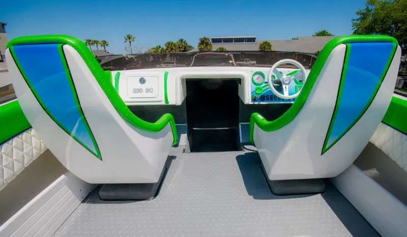 Velocity Powerboats - 230 SC