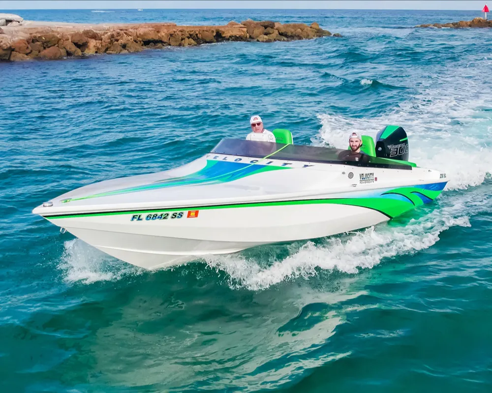 Velocity Powerboats - 230 SC