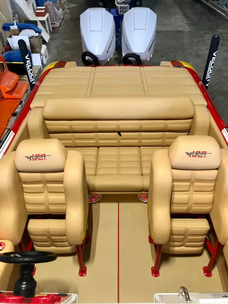 Velocity Powerboats - 290 SC