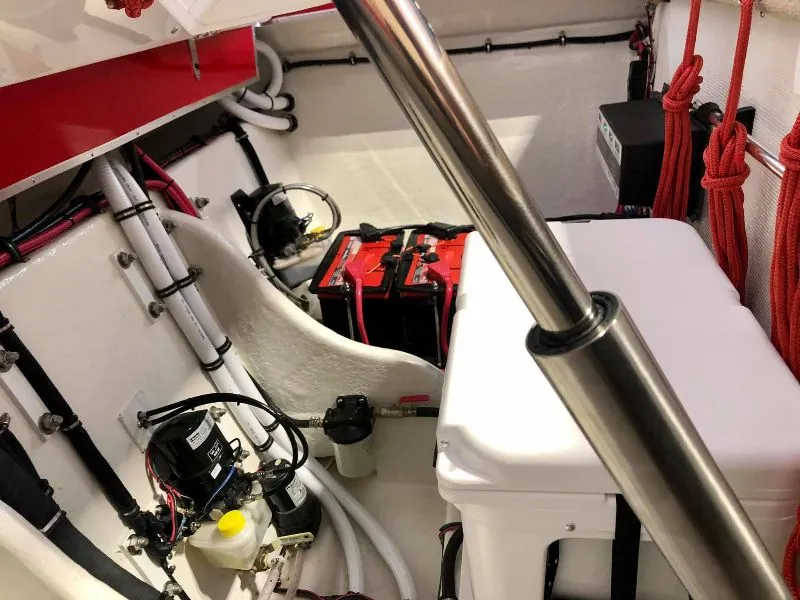 Velocity Powerboats - 290 SC