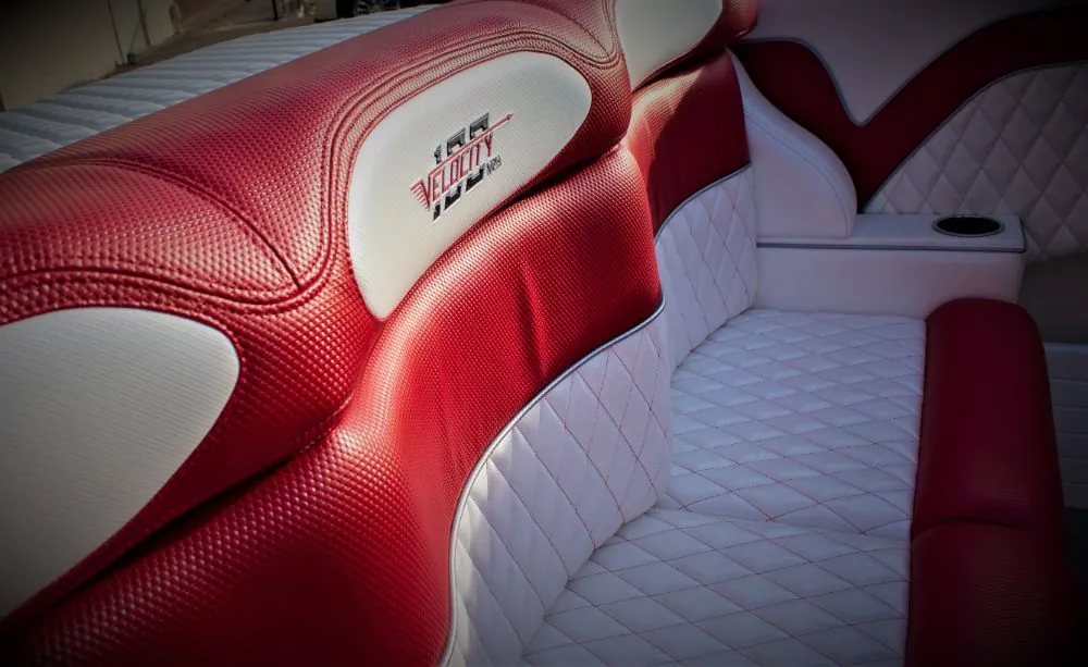 Velocity Powerboats - 290 SC