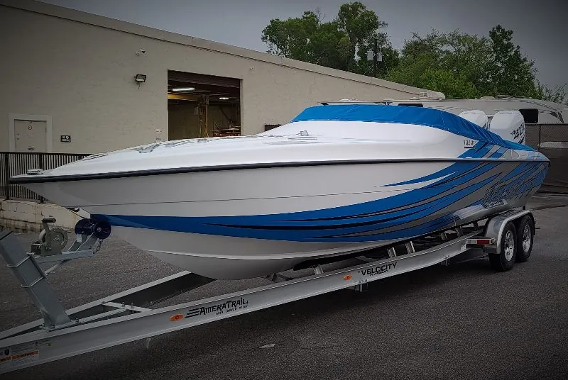 Velocity Powerboats - 290 SC
