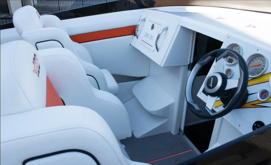 Velocity Powerboats - 290 SC