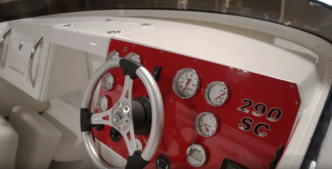 Velocity Powerboats - 290 SC