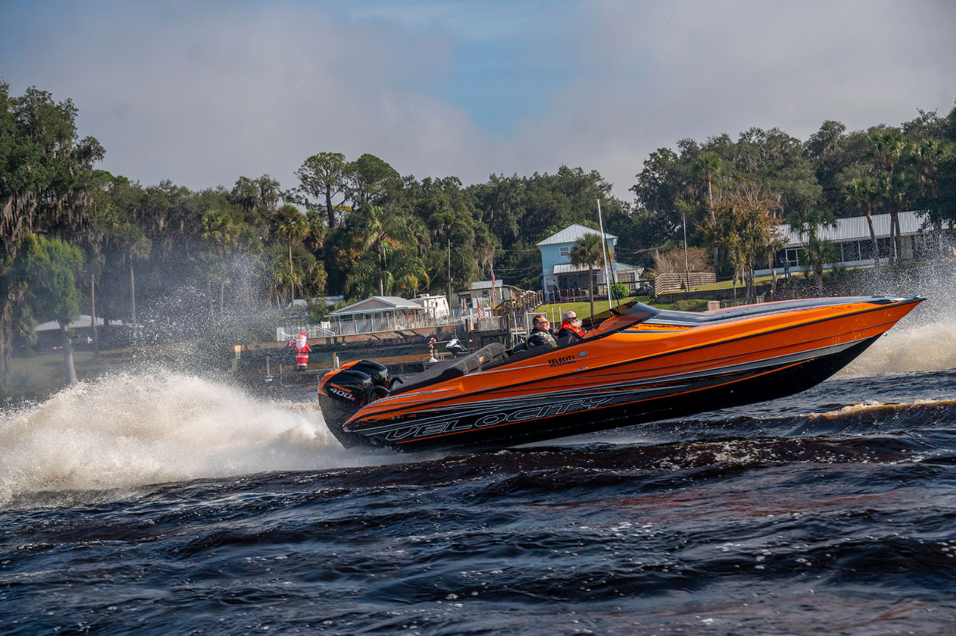 Velocity Powerboats - 290 SC
