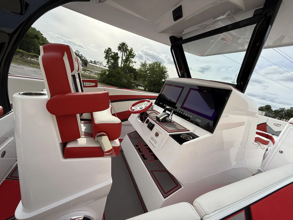 Velocity Powerboats - 330CC