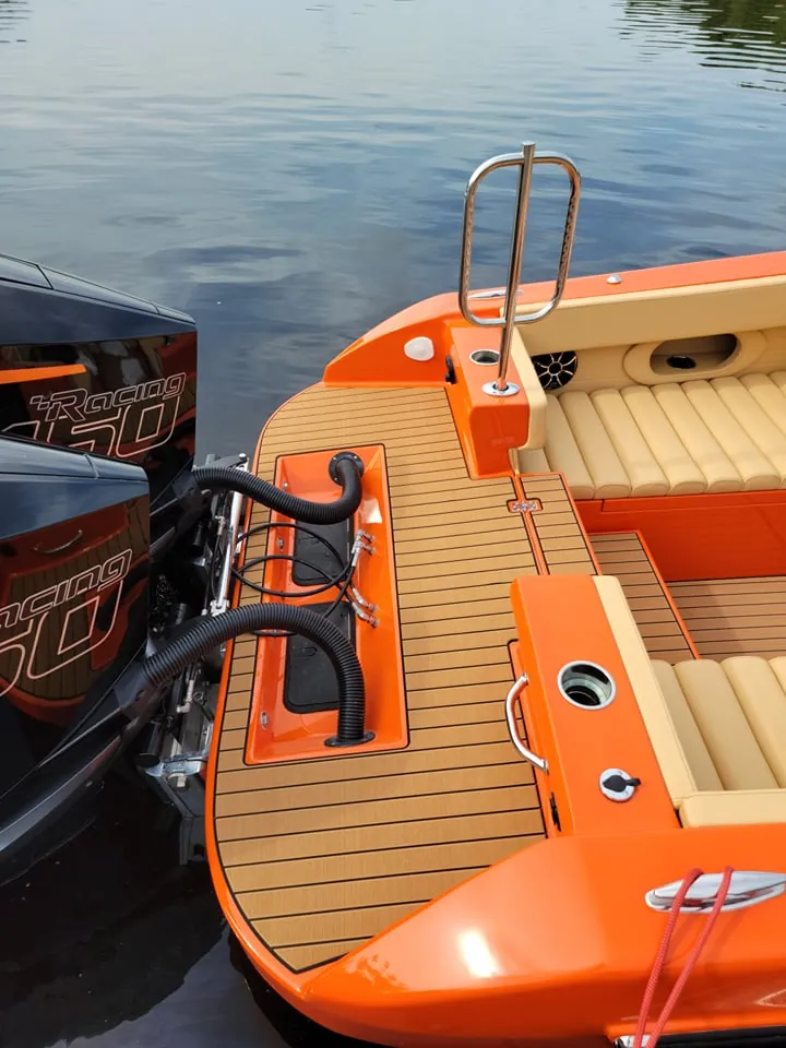 Velocity Powerboats - 430VRX