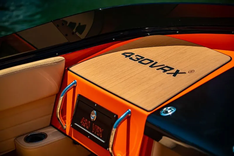 Velocity Powerboats - 430VRX