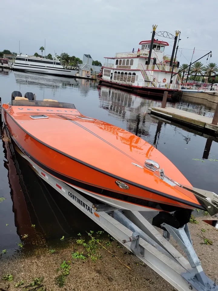 Velocity Powerboats - 430VRX