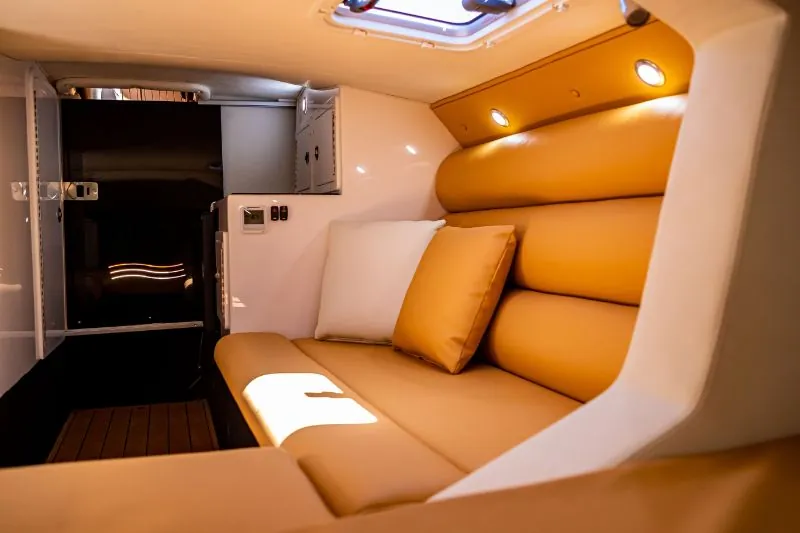 Velocity Powerboats - 430VRX