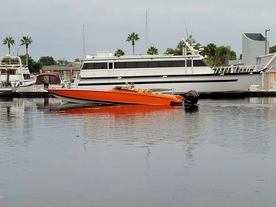 Velocity Powerboats - 430VRX