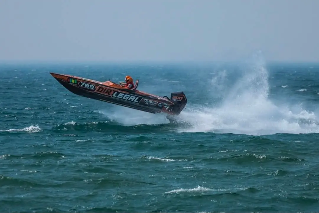 Velocity Powerboats - 22 Punisher