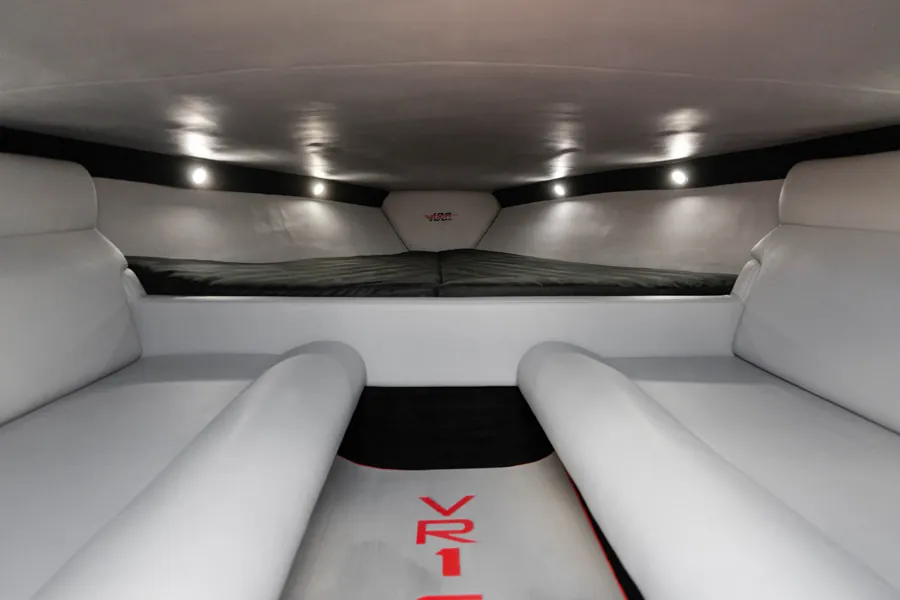 Velocity Powerboats - VR 1