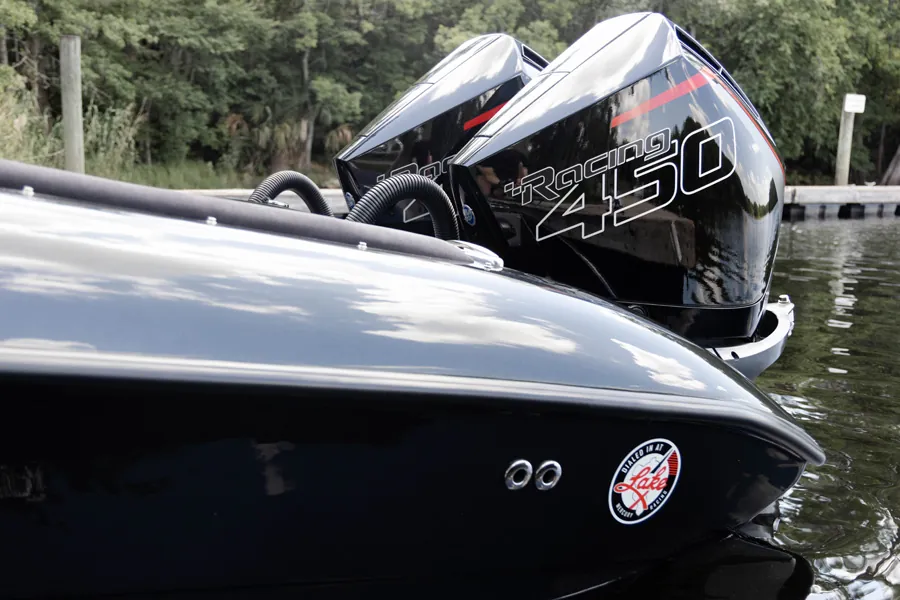 Velocity Powerboats - VR 1